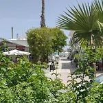 Πανσιόν Sweetmar Guest Rooms-ground Floor Κως Πόλη