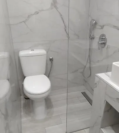 Sweetmar Guest Rooms-ground Floor 3*