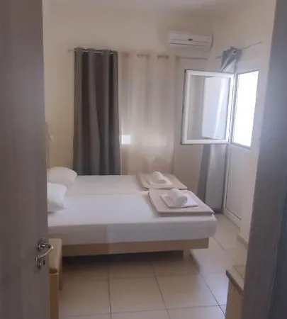 Sweetmar Guest Rooms-ground Floor Pensiune Kos