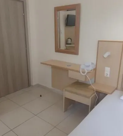 Sweetmar Guest Rooms-ground Floor Pensiune
