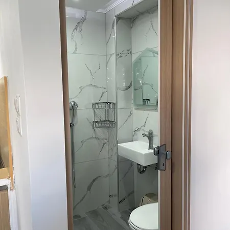 بيت ضيافة Sweetmar Guestrooms-ground Floor